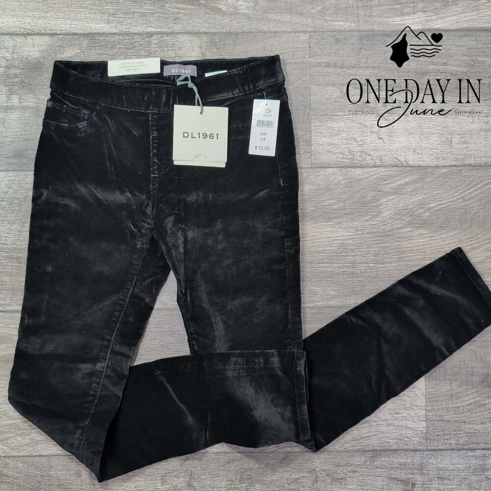DL1961 Candy Velveteen Skinny Legging Pants Black NWT Size 14